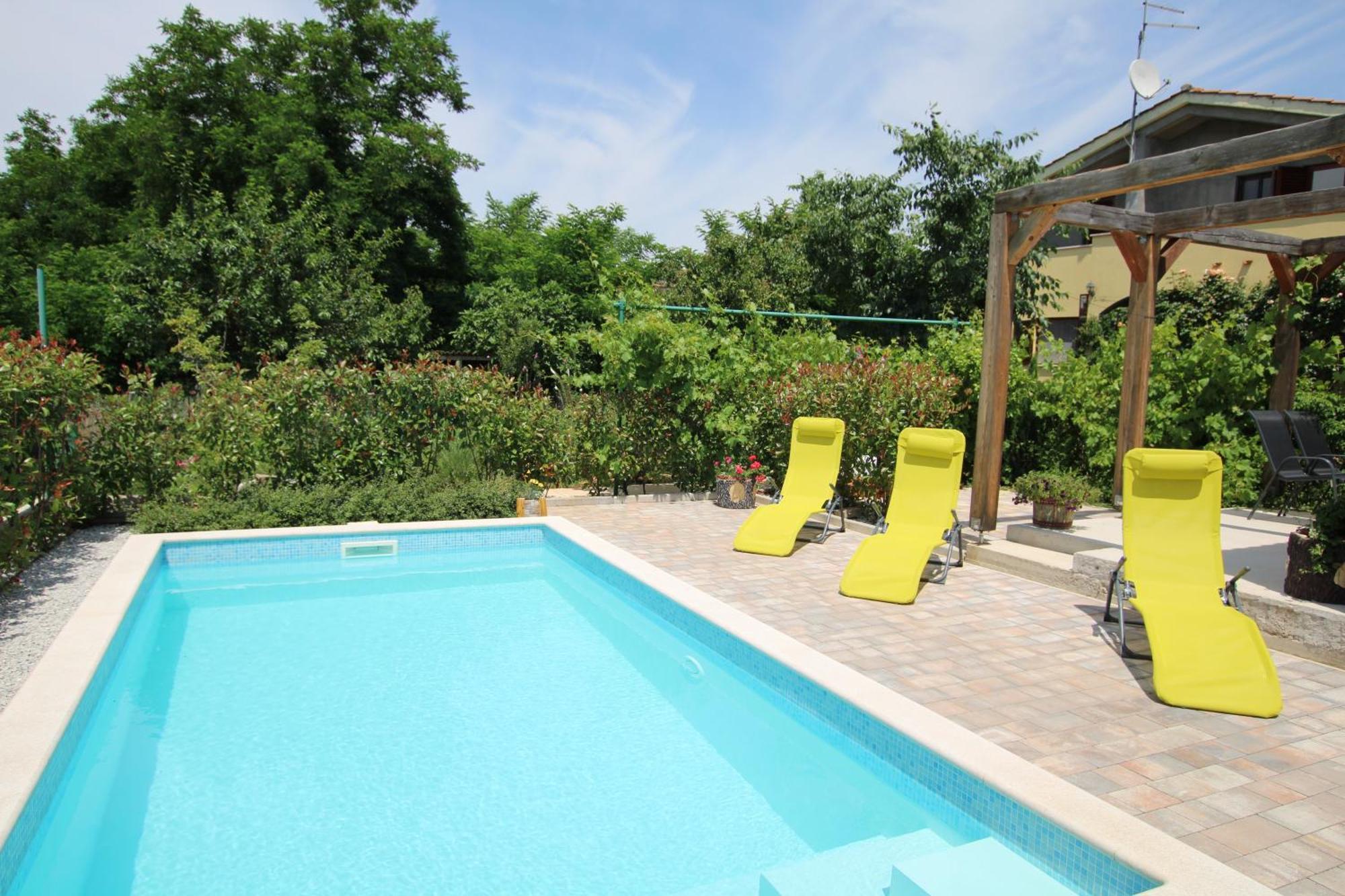 Apartments Green Garden Labinci Экстерьер фото